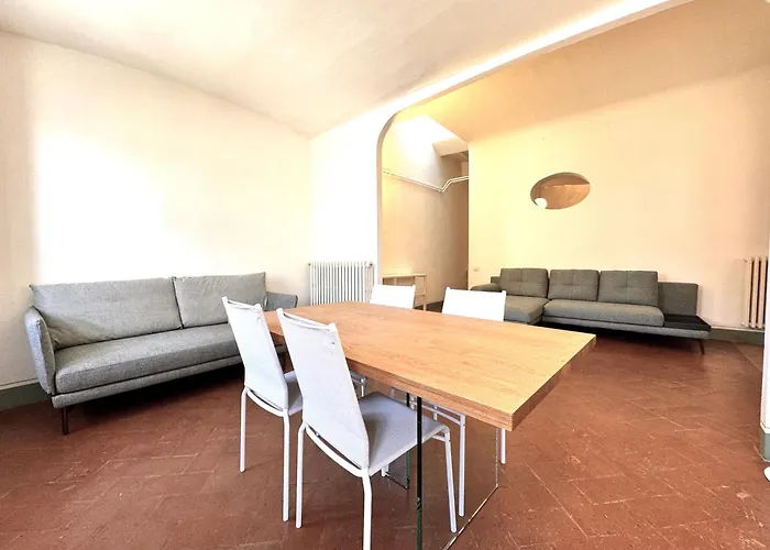 Pellegrini- Behind The Cathedral * Сиена