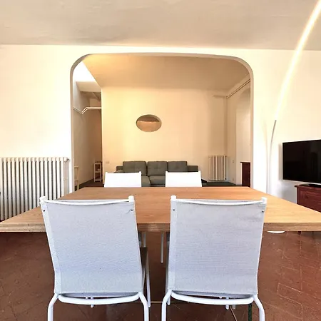 Pellegrini- Behind The Cathedral *