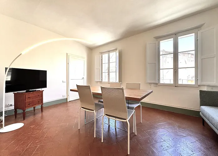 Pellegrini- Behind The Cathedral Appartement *