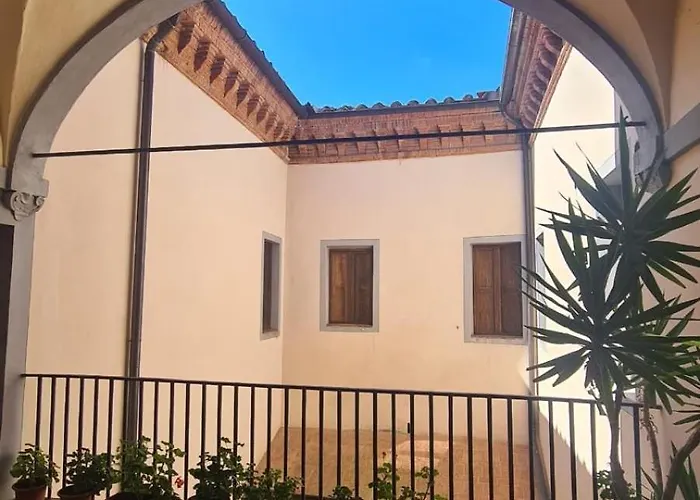 Pellegrini- Behind The Cathedral 公寓